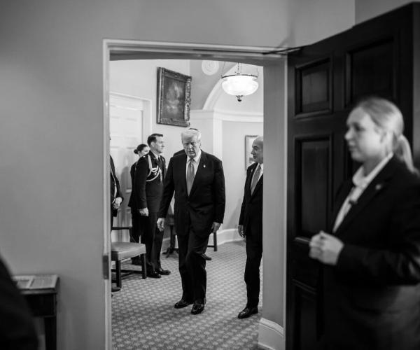 trump and netanyahu official photo