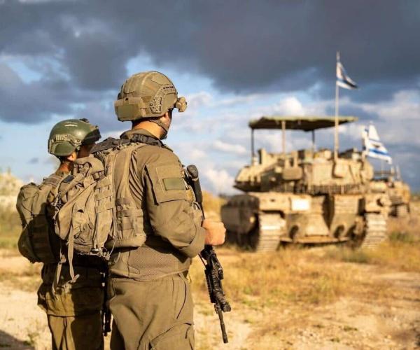 IDF tank and soldiers IDF photo