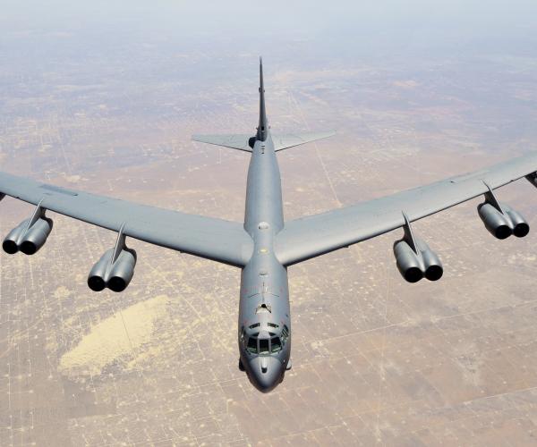 B52 jet USAF photo