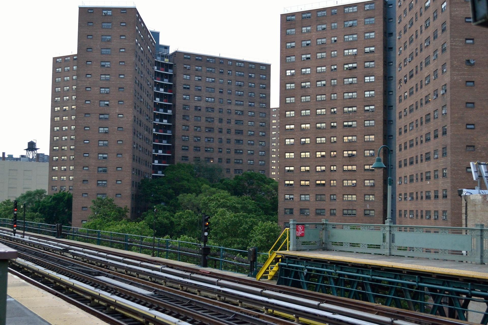 Housing projects next to a rail line