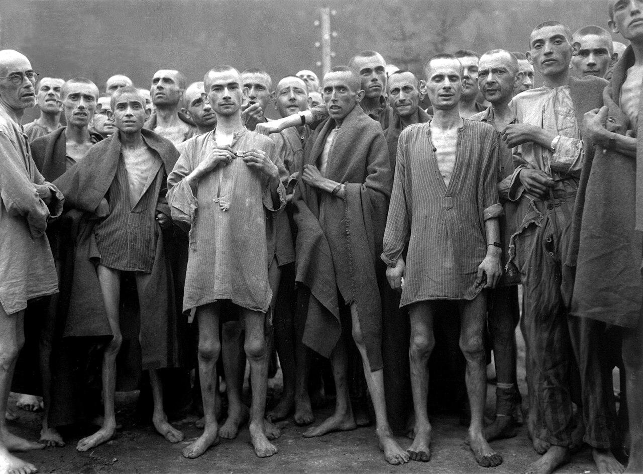 Ebensee concentration camp 1945 Holocaust wikimedia